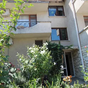  Pensiune Izgrev Sarafovo Bulgaria